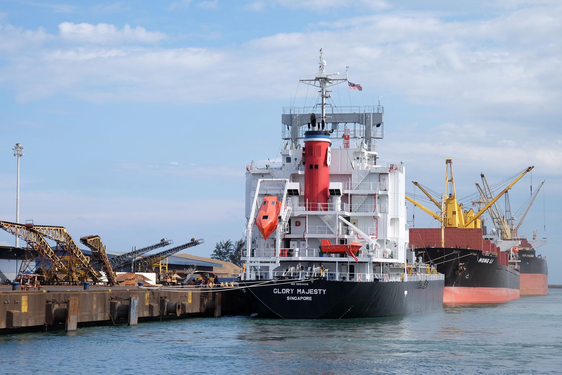 Project Cargo Handling at VOC Port