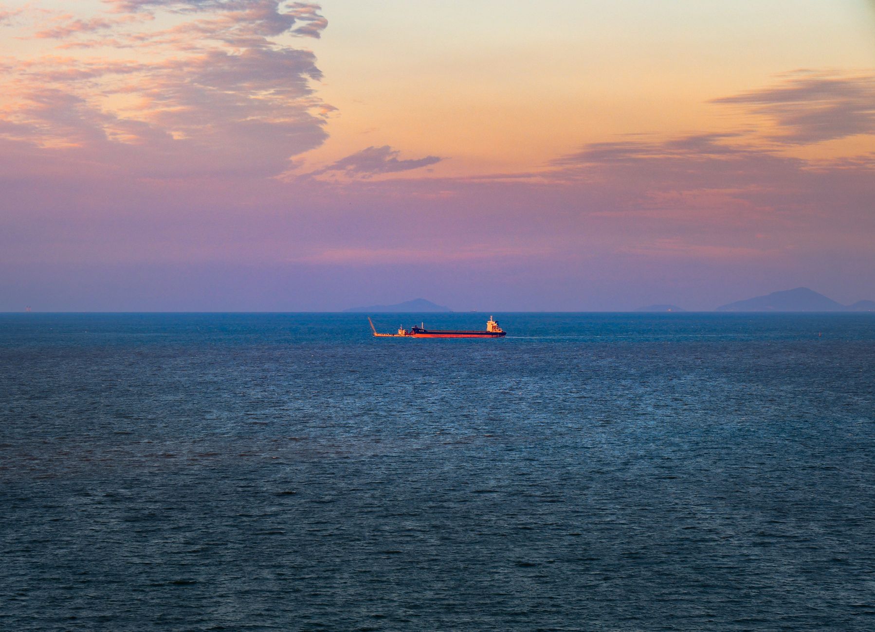 Red Sea and Hormuz Tensions Create Double Chokepoint Shock for Indian Exporters